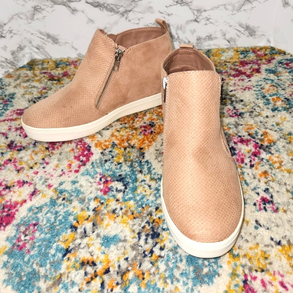 Time & Tru Blush Pink Faux Suede Wedge Zip Memory Foam Sneakers Size 8.5 - Picture 10 of 10